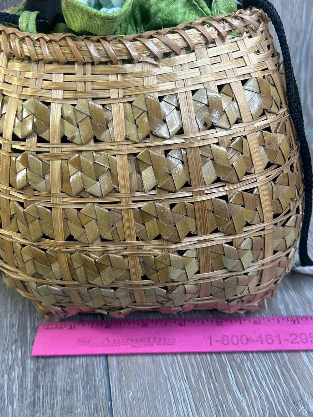 Vintage Straw Basket Handbag Wood Handle Drawstring Floral Lined Boho Beach Tote